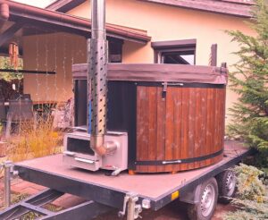 Plener-SPA-Balia-mobilna-na-przyczepie-300x200-cm-1